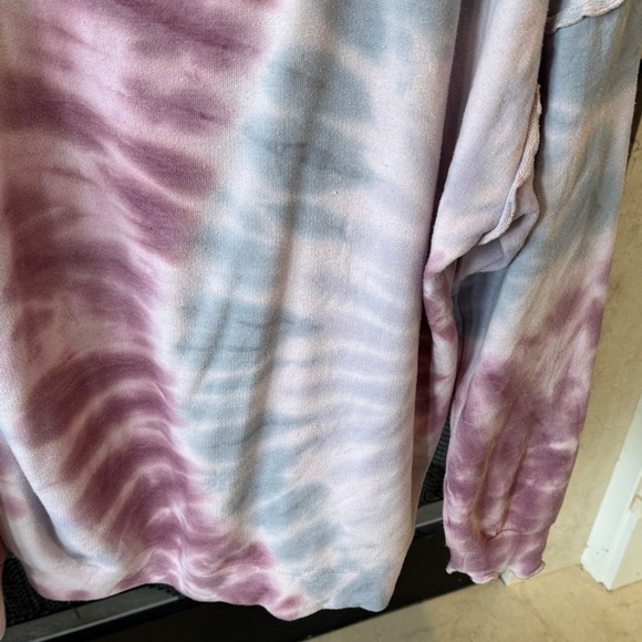 Knox Rose Purple and Gray Tie-Dye Sweatshirt size XL.  Listing #9161 - Picture 10 of 11